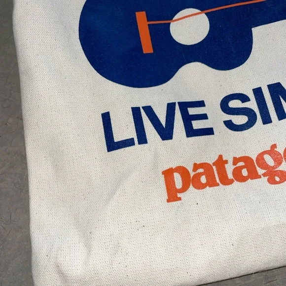 Patagonia Cream Tote with Blue Guitar Design - Picture 6 of 6
